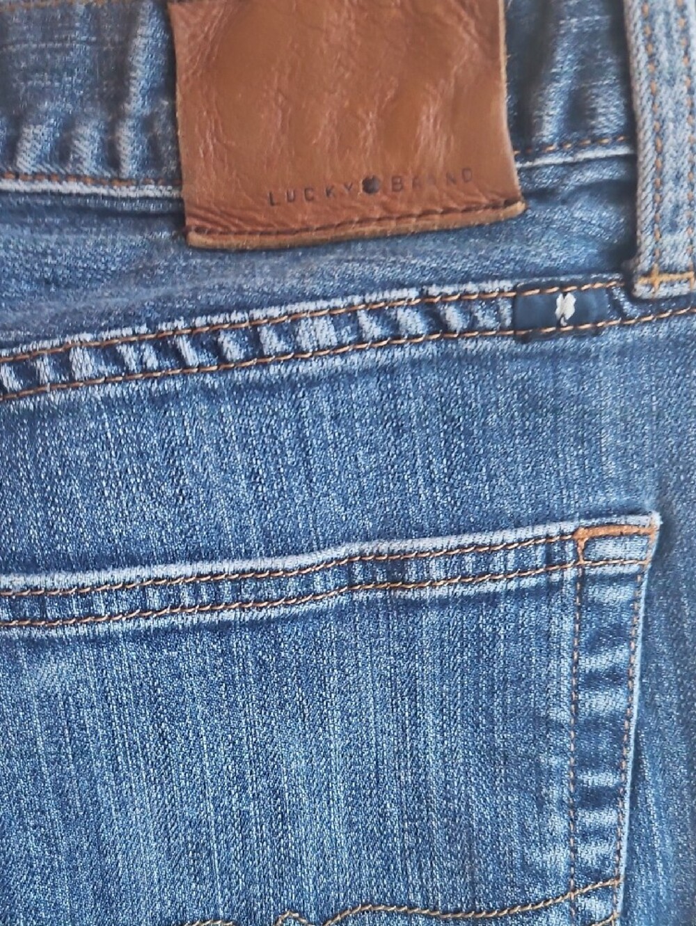 Lucky Brand Women's 221 Original Straight Leg Blue Jeans 34 X 32 - Picture 4 of 8